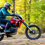 Guía de compra: baul moto trail para aventureros